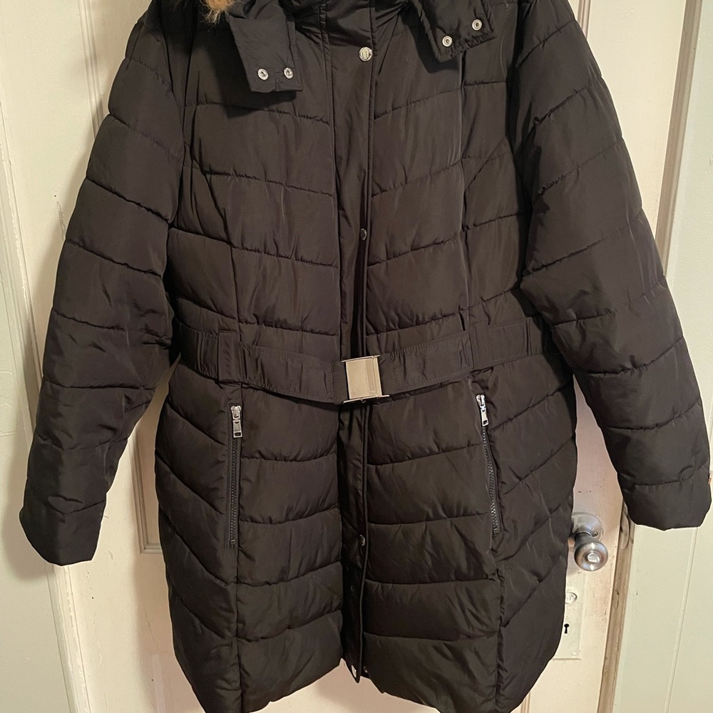 Tommy Hilfiger
Belted Faux-Fur-Trim Hooded 
Puffer Coat